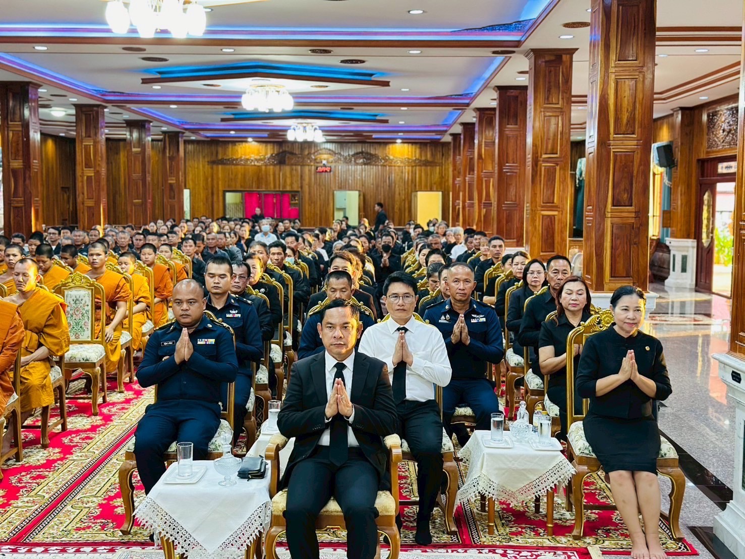 พช.น้ำพอง: ร่วมพิธีสวดพระอภิธรรมอุทิศถวายพระราชกุศลแด่ สมเด็จพระนางเจ้าสิริกิติ์ พระบรมราชินีนาถ พระบรมราชชนนีพันปีหลวง
