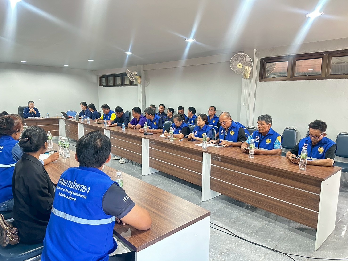 พช.น้ำพอง: ประชุมเตรียมความพร้อมการขับเคลื่อนการดำเนินงานผู้นำการเปลี่ยนแปลง ตำบลสะอาด ประจำปี 2569