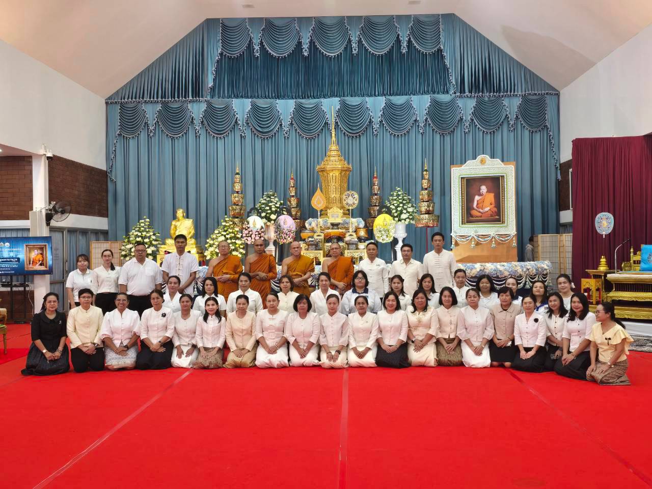 พช.น้ำพอง : ร่วมพิธีบำเพ็ญกุศลสวดพระอภิธรรม พระพรหมวชิรดิตถ์ (สมาน สุเมโธ)